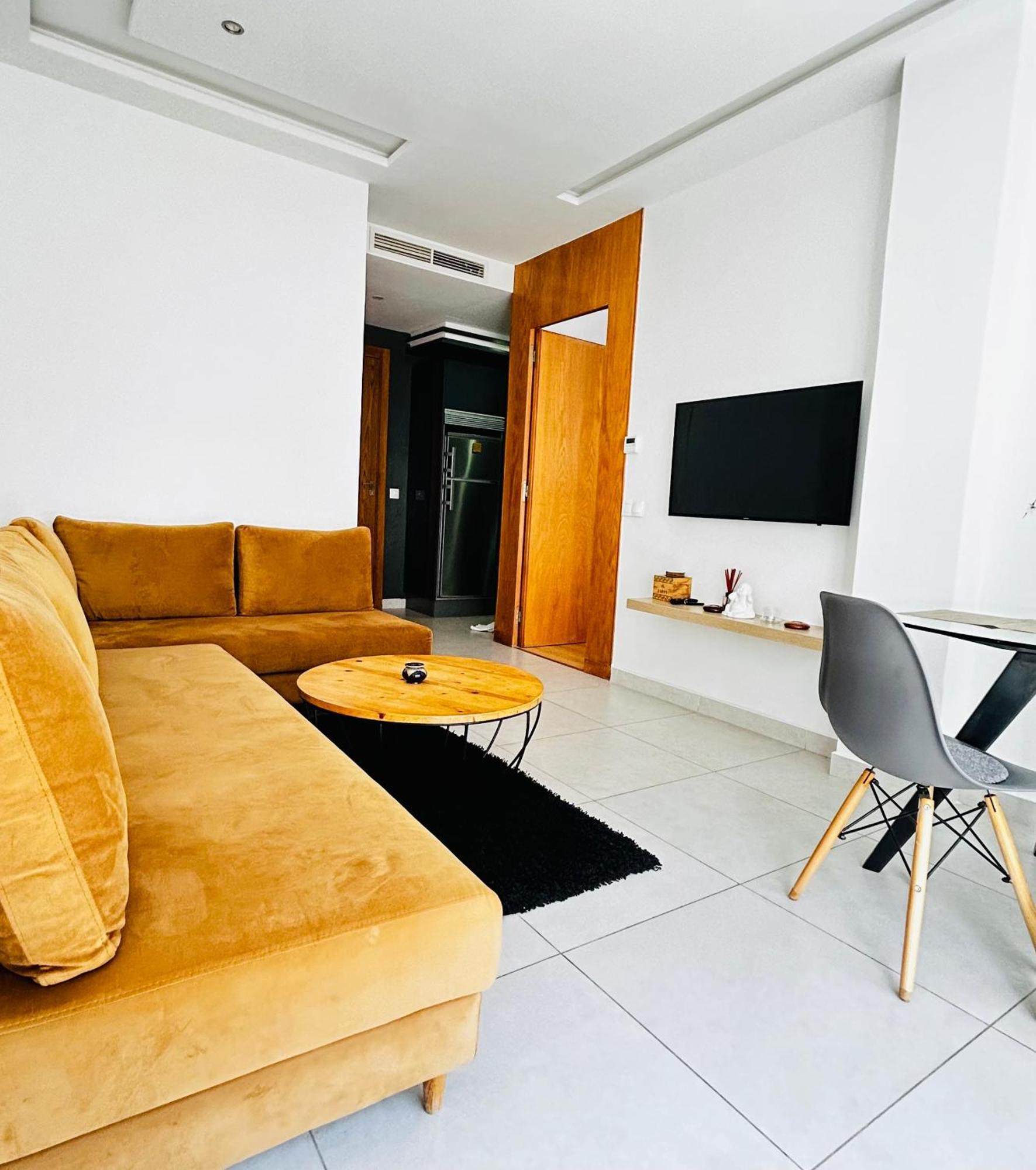 Appartement De Charme Terrasse Parking Casablanca Esterno foto